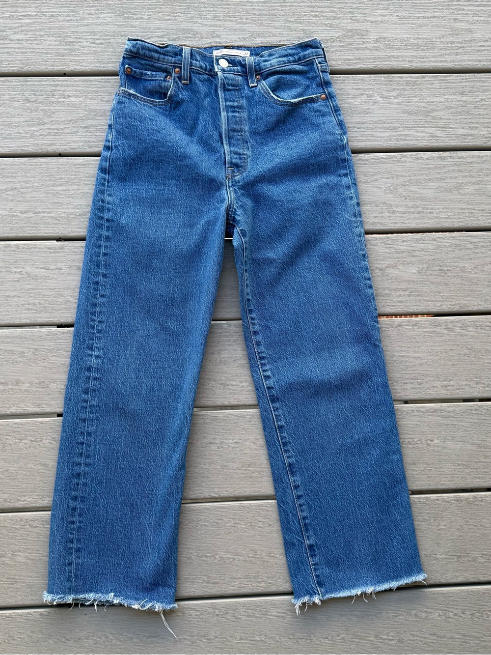 Levi's Ribcage High-Rise Jeans w Button Fly W27 w Raw Hem
